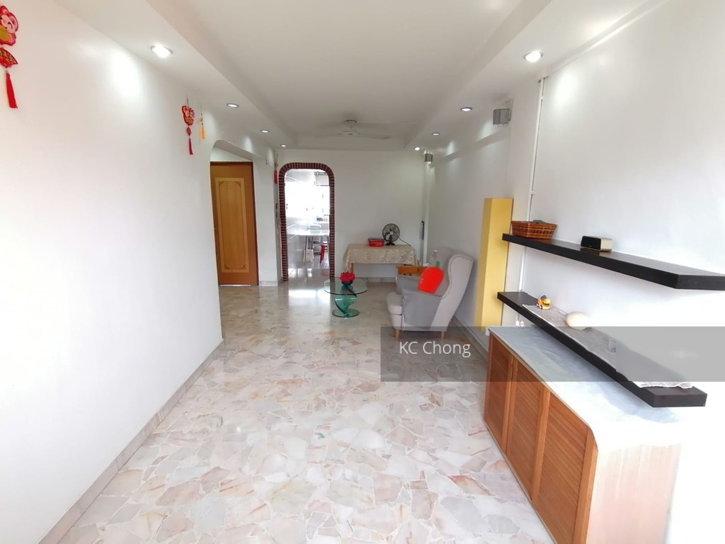 Blk 210 Jurong East Street 21 (Jurong East), HDB 3 Rooms #219998971